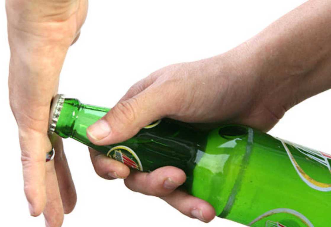 KAKO OTVORITI PIVO BEZ OTVARAČA 3 korisna saveta Beer Style